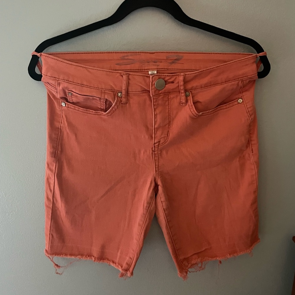 Vintage Seven7 Bermuda Shorts Cut-Off Style